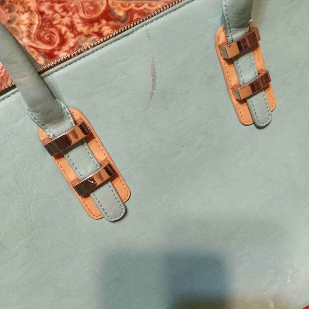 Turquoise purse - Picture 4 of 4